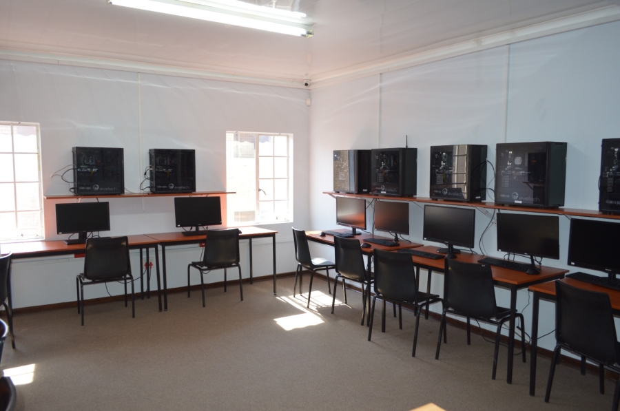 Commercial Property for Sale in Wilkoppies North West